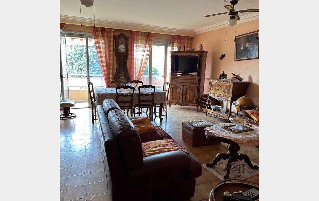 Annonces MONTELIMAR : Appartement | MONTELIMAR (26200) | 110 m2 | 159 000 &euro; 