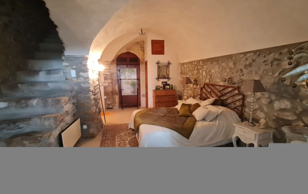 Annonces MONTELIMAR : Maison / Villa | ROCHEMAURE (07400) | 138 m2 | 129 000 &euro; 
