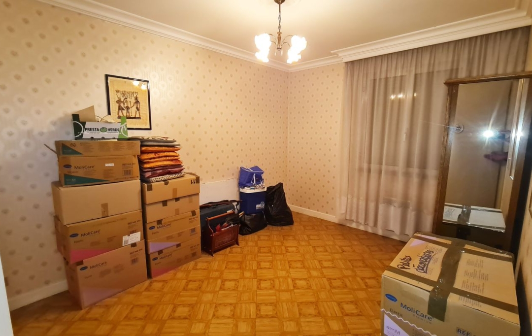 Annonces MONTELIMAR : Appartement | MONTELIMAR (26200) | 110 m2 | 159 000 &euro; 