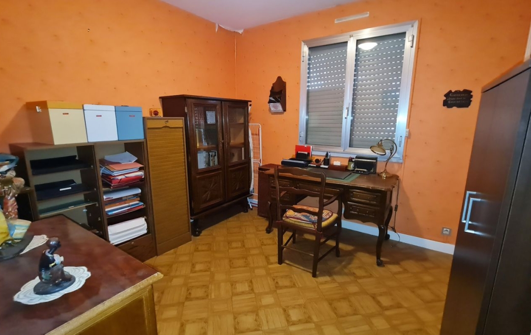 Annonces MONTELIMAR : Appartement | MONTELIMAR (26200) | 110 m2 | 159 000 &euro; 